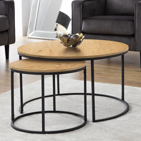 Bellini Round Wooden Set Of 2 Coffee Tables In Oak