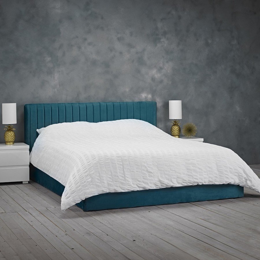 Berlin Velvet Upholstered King Size Bed In Teal