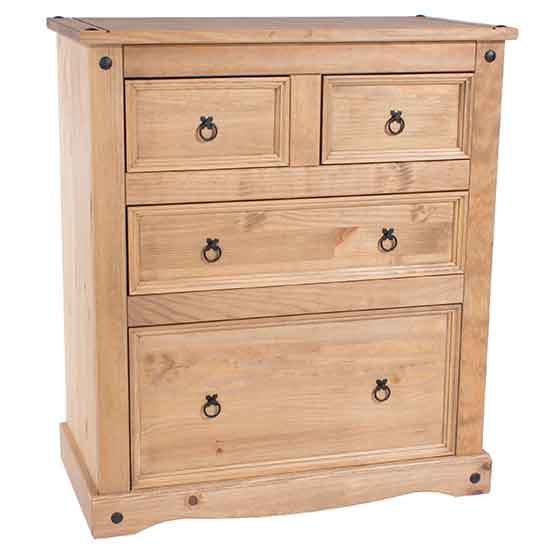 Corona Wooden Chest Of Drawers With 4 Drawers In Antique Wax