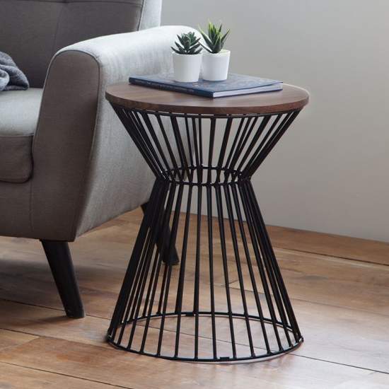 Jersey Round Wire Wooden Lamp Table In Walnut