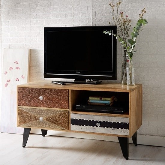 Sorio Small Wooden 3 Drawers Tv Stand In Reclaimed Wood